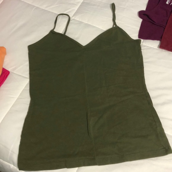 Tank Top Bundle - Picture 7 of 16